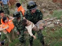 97 người thiệt mạng do lũ lụt