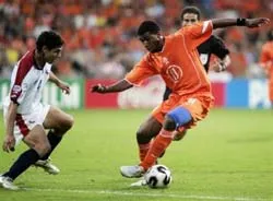 Cuộc chơi của những “ông lớn” ảnh 1