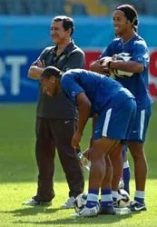 "La Liga rất hay những tuyển Tây Ban Nha không mạnh" ảnh 1