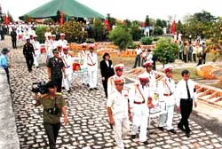 Cuộc kiếm tìm lịch sử