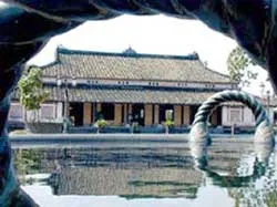 Trùng tu di tích điện Long An - Đại Nội Huế