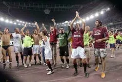 “Giả mạo và lừa đảo” ảnh 1