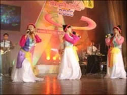 Sôi động Tiếng hát măng non truyền hình năm 2005