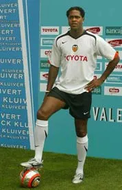 61,2 triệu Euro - thấp kỷ lục ! ảnh 1