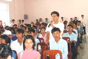 Người lao động VN ở Malaysia về nước do mất việc làm được bồi thường như thế nào?