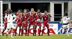 Năm phút vàng của Landon Donovan ảnh 1