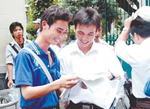 Tăng vọt số thí sinh bị đình chỉ thi