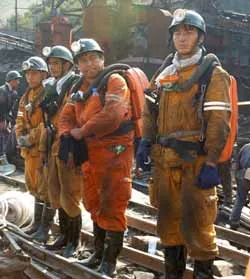 Nổ hầm mỏ làm nhiều người chết và mất tích