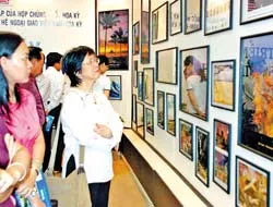 Tin vào tương lai tốt đẹp ảnh 2