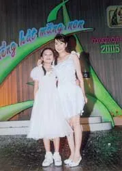 Nguyễn Lam Vy: Chim sơn ca ngoại ô