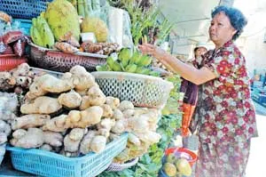 Tràn ngập thị trường trong nước ảnh 2