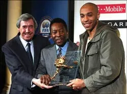 Những bộc bạch về bóng đá của “nhà vua” ảnh 1