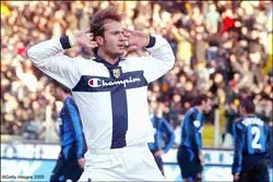 Alberto Gilardino gia nhập AC Milan ảnh 1