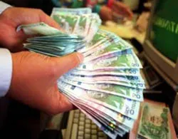 Áp dụng chính sách tiền tệ mới