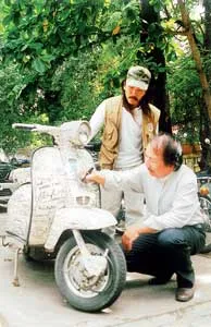 Chiếc Lambretta có 370 chữ ký nghệ sĩ
