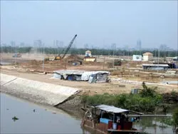 Người dân có thể phản ảnh về tình hình thực hiện Luật Đất đai như thế nào?