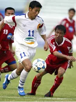 Vòng 21 Giải hạng Nhất Quốc gia 2005 -  ngày 30-7 ảnh 2