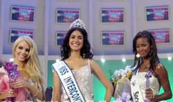 Người đẹp Emmarys Pinto đoạt vương miện