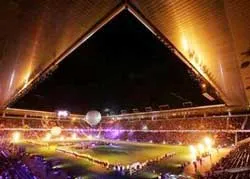 Tai nạn trong lễ khánh thành sân của Euro 2008 ảnh 1
