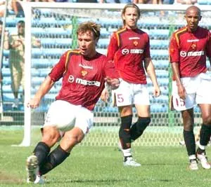 Cafu kêu gọi Cassano gia nhập AC Milan ảnh 1