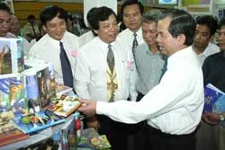 COGI đưa ra thị trường hơn 10 triệu tập vở các loại
