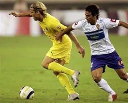 Hãy canh kỹ Diego Forlan ảnh 1