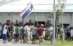 Công nhân Thái Lan bạo động, phản đối giới chủ