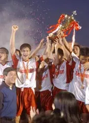 Vòng chung kết U-21 báo Thanh Niên lần IX – 2005 ảnh 1