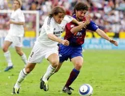 Real đẩy Salgado sang Juventus ảnh 1