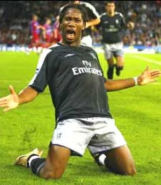 Didier Drogba: “Tôi ngày một tiến bộ hơn” ảnh 1