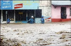 Ít nhất 160 người thiệt mạng