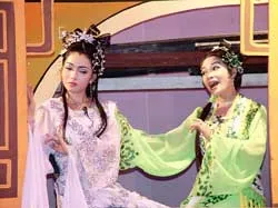 Công diễn vở cải lương “Thanh Xà – Bạch Xà”