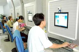 ADSL “hút” khách