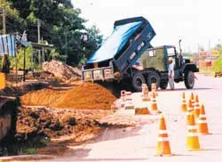 Tiến độ thi công vẫn chậm