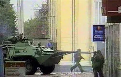 Tiếp tục truy quét các phần tử khủng bố