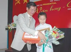 Thắp sáng những ước mơ ảnh 2