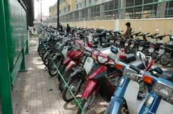 Không dùng vốn ngân sách đầu tư bãi đậu xe ngầm