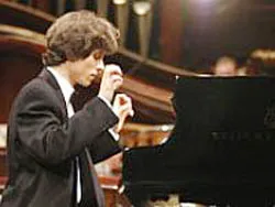 Ba Lan về nhất cuộc thi piano mang tên Chopin