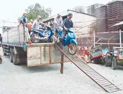 “Núi tiền” thành sắt vụn