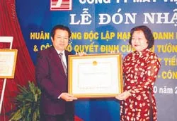 Bài 4: Người anh hùng thợ may