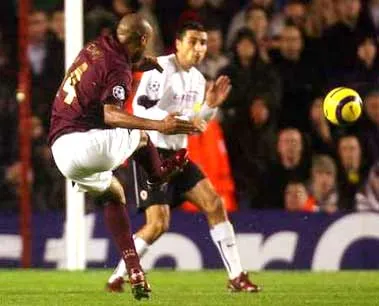 Arsenal - Sparta Prague: 3- 0 ảnh 2