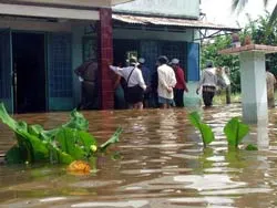 Một người thiệt mạng do đê vỡ