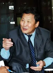 Quá khứ vẫn theo đuổi chúng ta