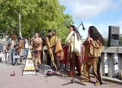 Bài 2: Trong vàng thu sông Seine và những dòng ký ức...