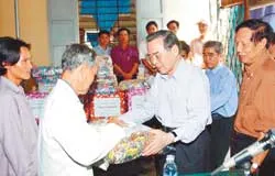 Khẩn trương khắc phục hậu quả sau bão