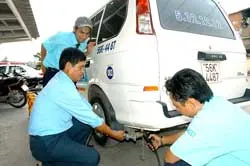 Bao giờ sử dụng năng lượng sạch?