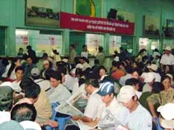 Lần đầu tiên bán vé tàu hỏa qua mạng