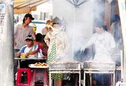 Lọ nước hoa ở Sài Gòn