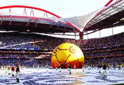 Hy Lạp hoàn tất cuộc chinh phục châu Âu ảnh 2