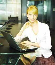 Laptop dành cho nữ doanh nhân